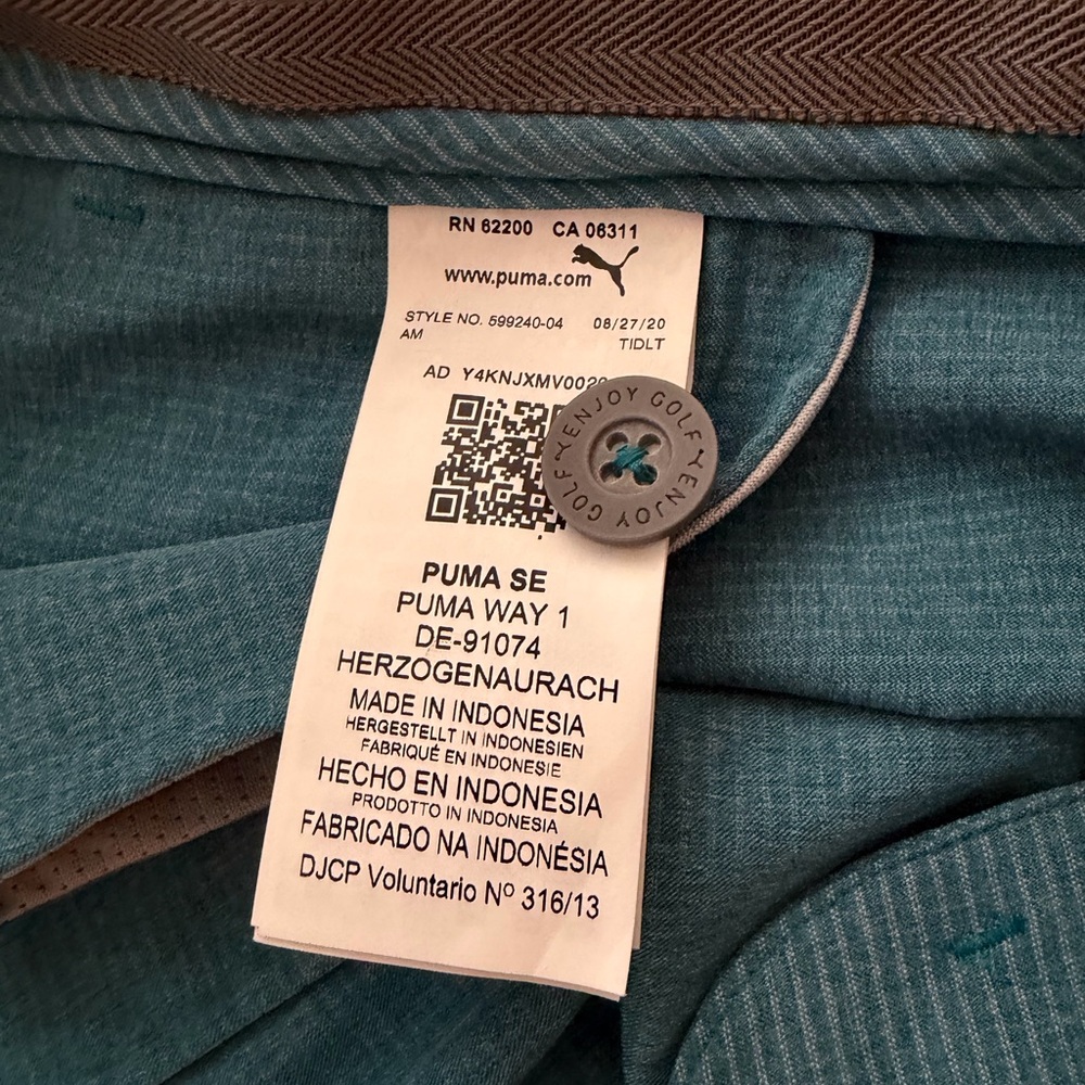 Puma Men's Teal Flat-Front Performance Shorts Waist Size 40 - Picture 8 of 9